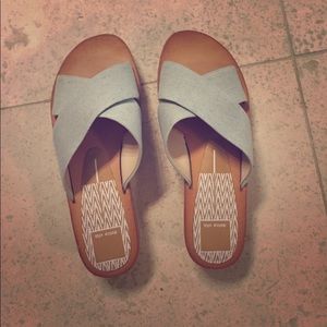 Dolce Vita Adorable Sandles Size 6